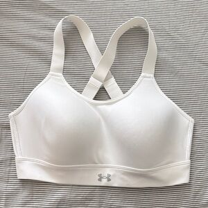Under Armour Women's Classic White Sports Bra